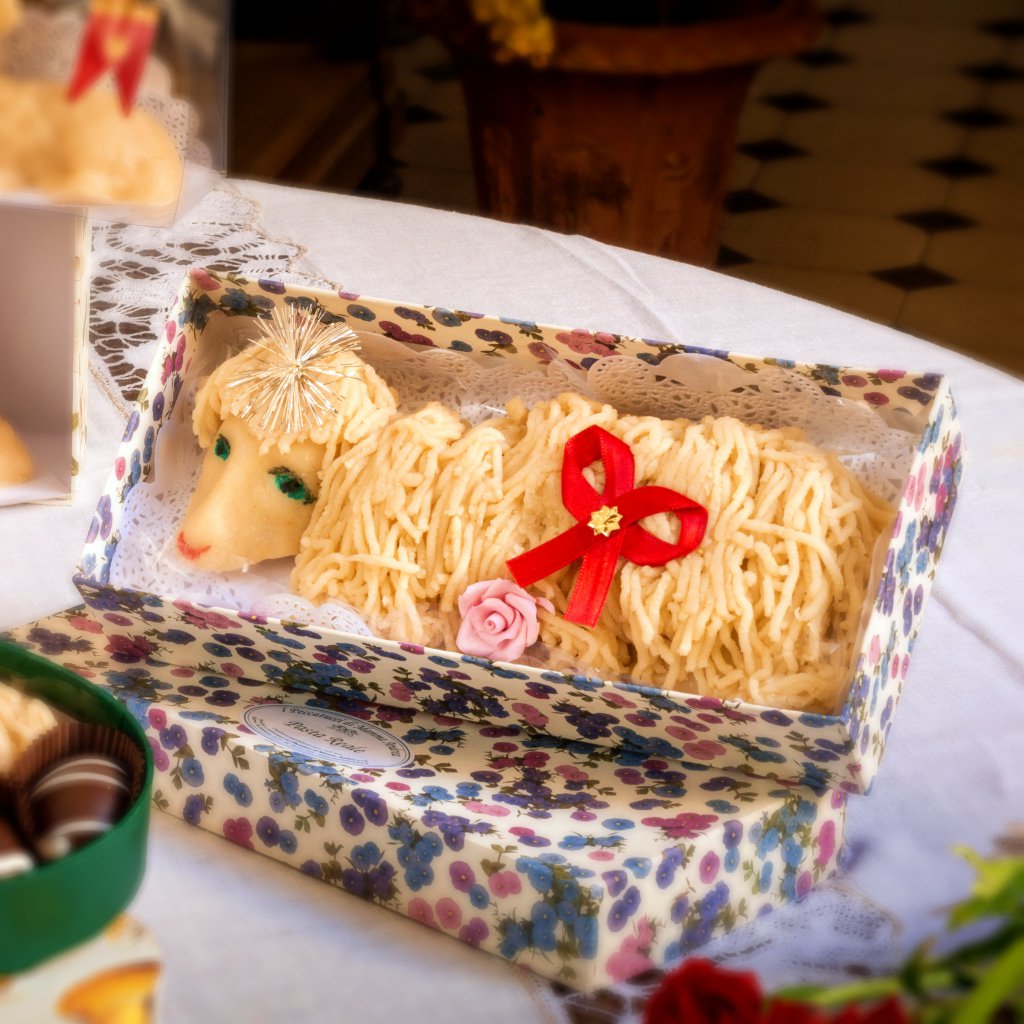 Agnelli di Pasta Reale