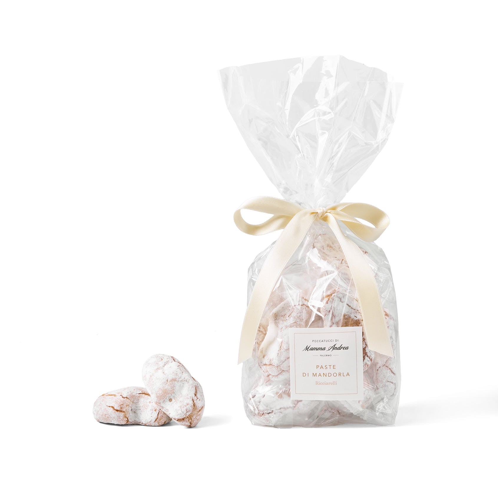 Paste di mandorla ricciarelli